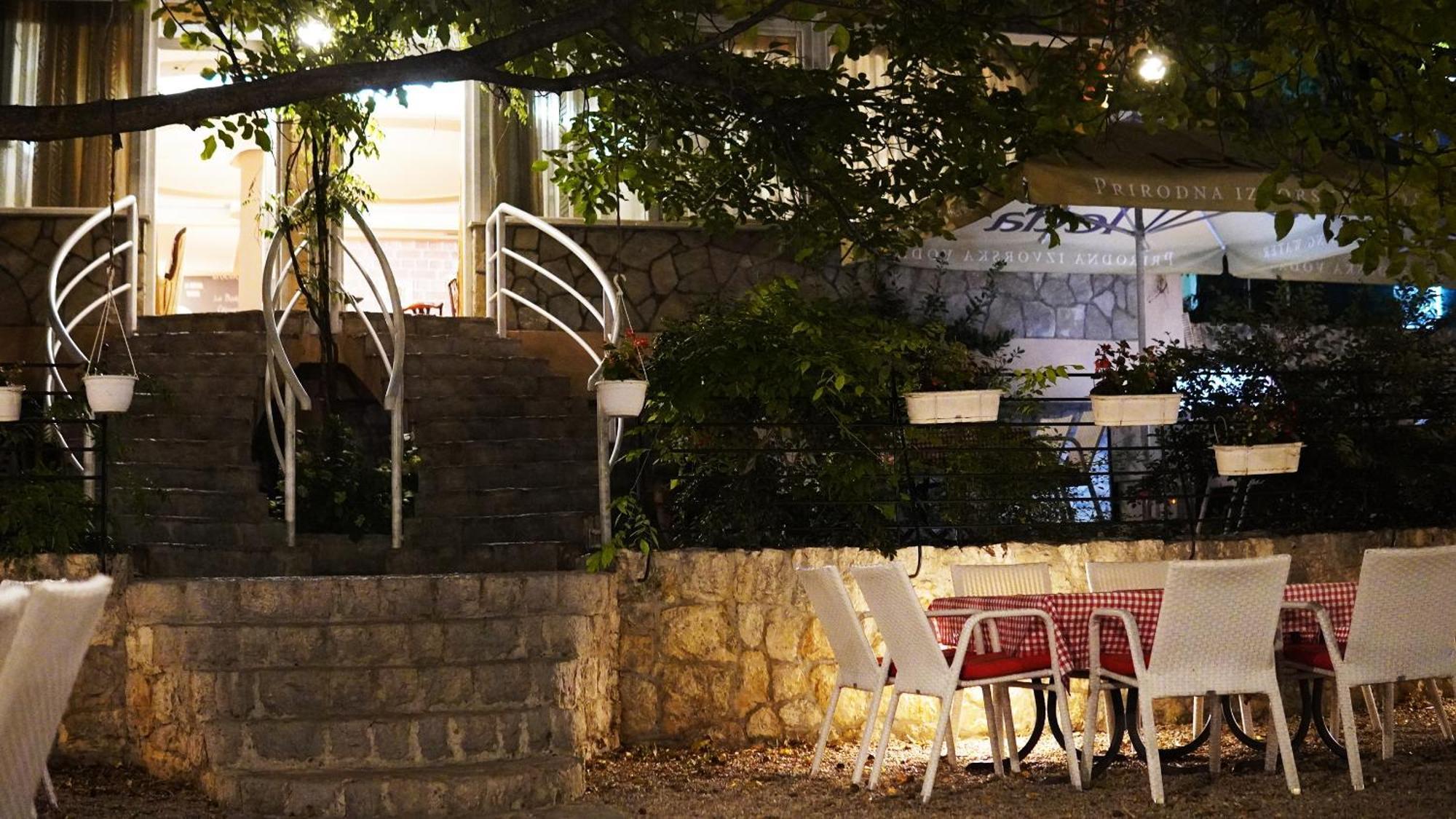 Hotel Vila Ivankovic Buna Екстер'єр фото